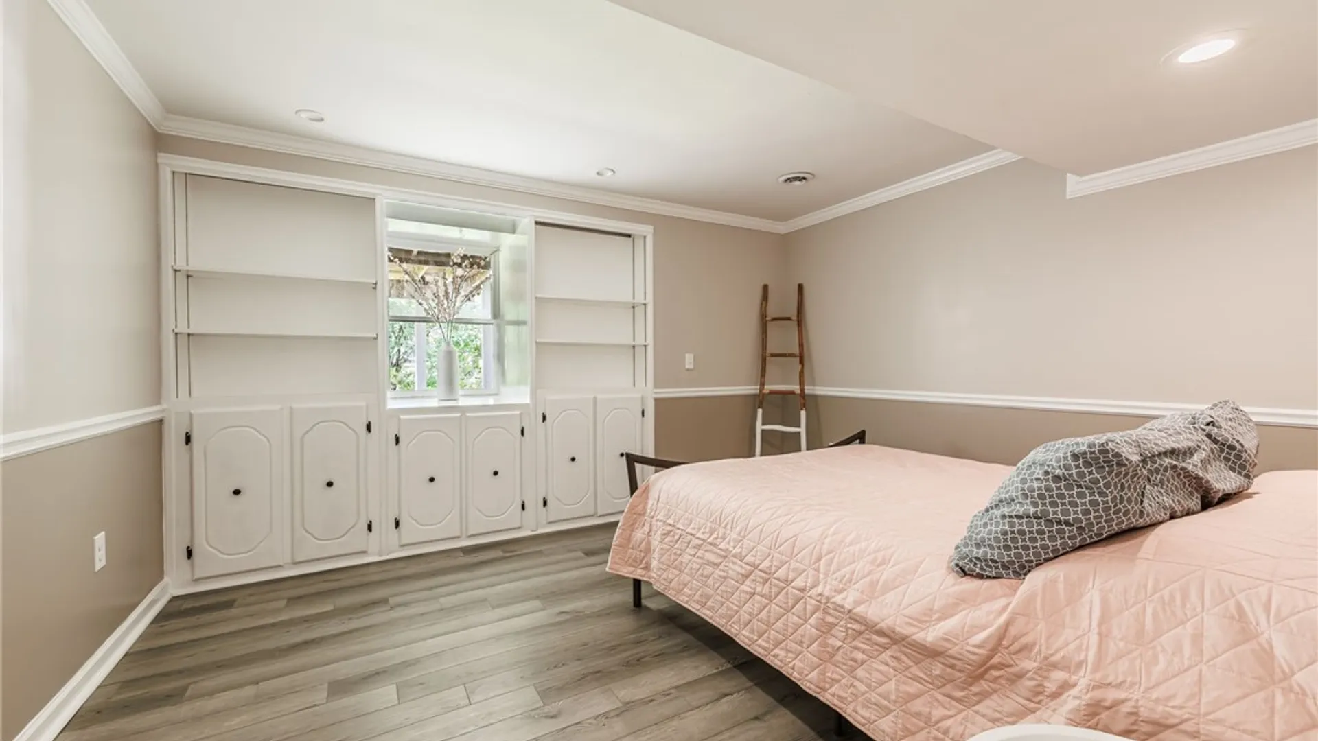 Property at 36 Pebble Creek Lane, Pittsford, NY 14534 34