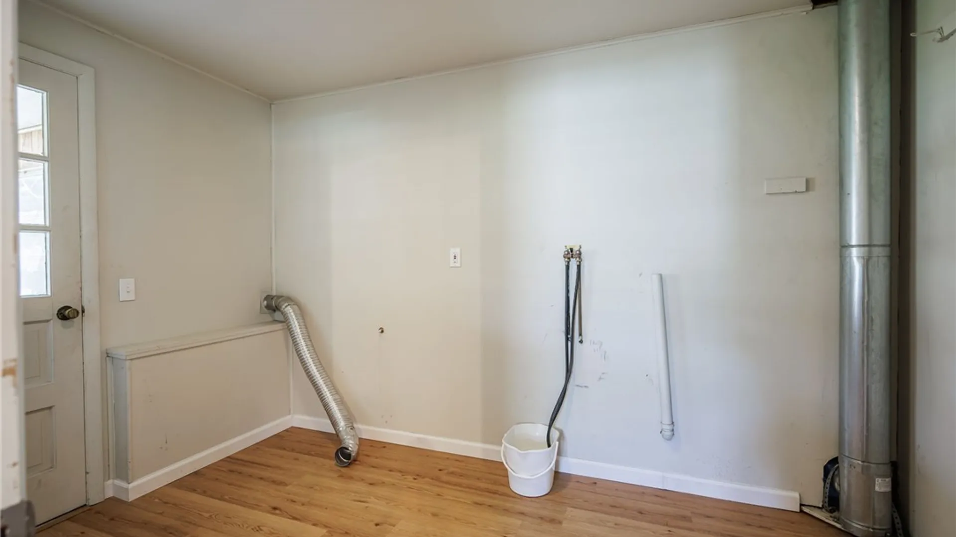Property at 90 Oakbend Lane, Irondequoit, NY 14617 21