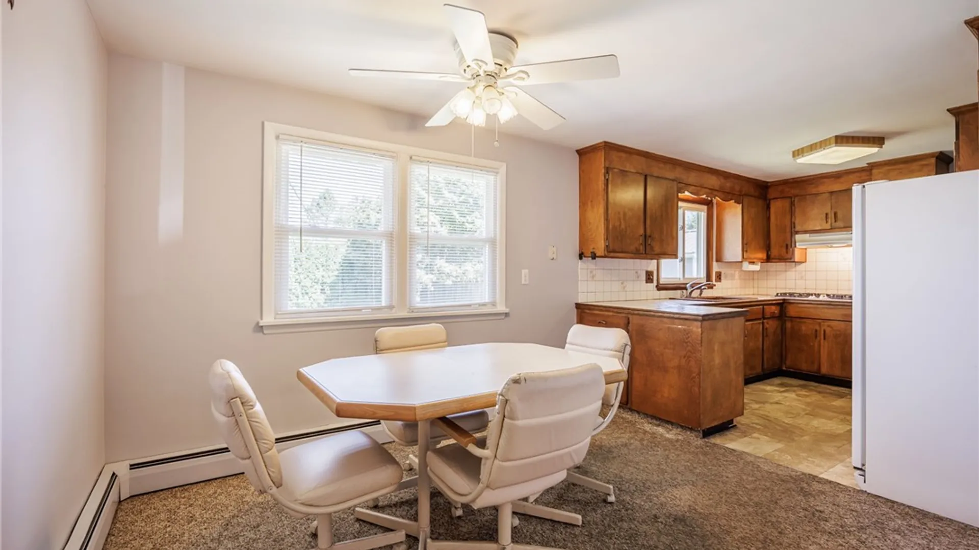Property at 90 Oakbend Lane, Irondequoit, NY 14617 22