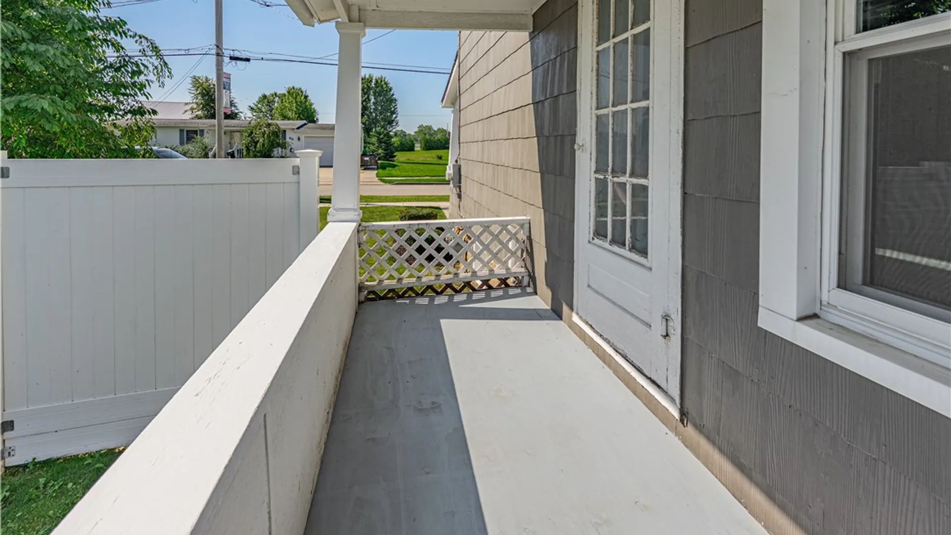 Property at 37 Park Avenue, Royalton, NY 14105 24