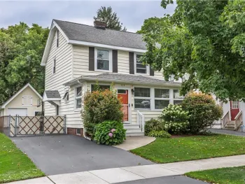 Property at 319 Ridgewood Drive, Syracuse, NY 13206