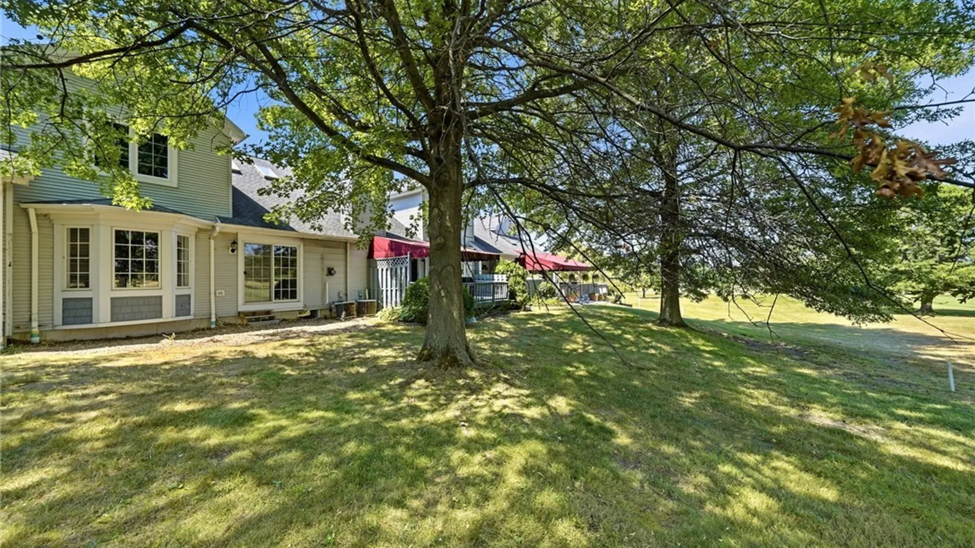 Property at 2850 Amsdell Road, Hamburg, NY 14075 45