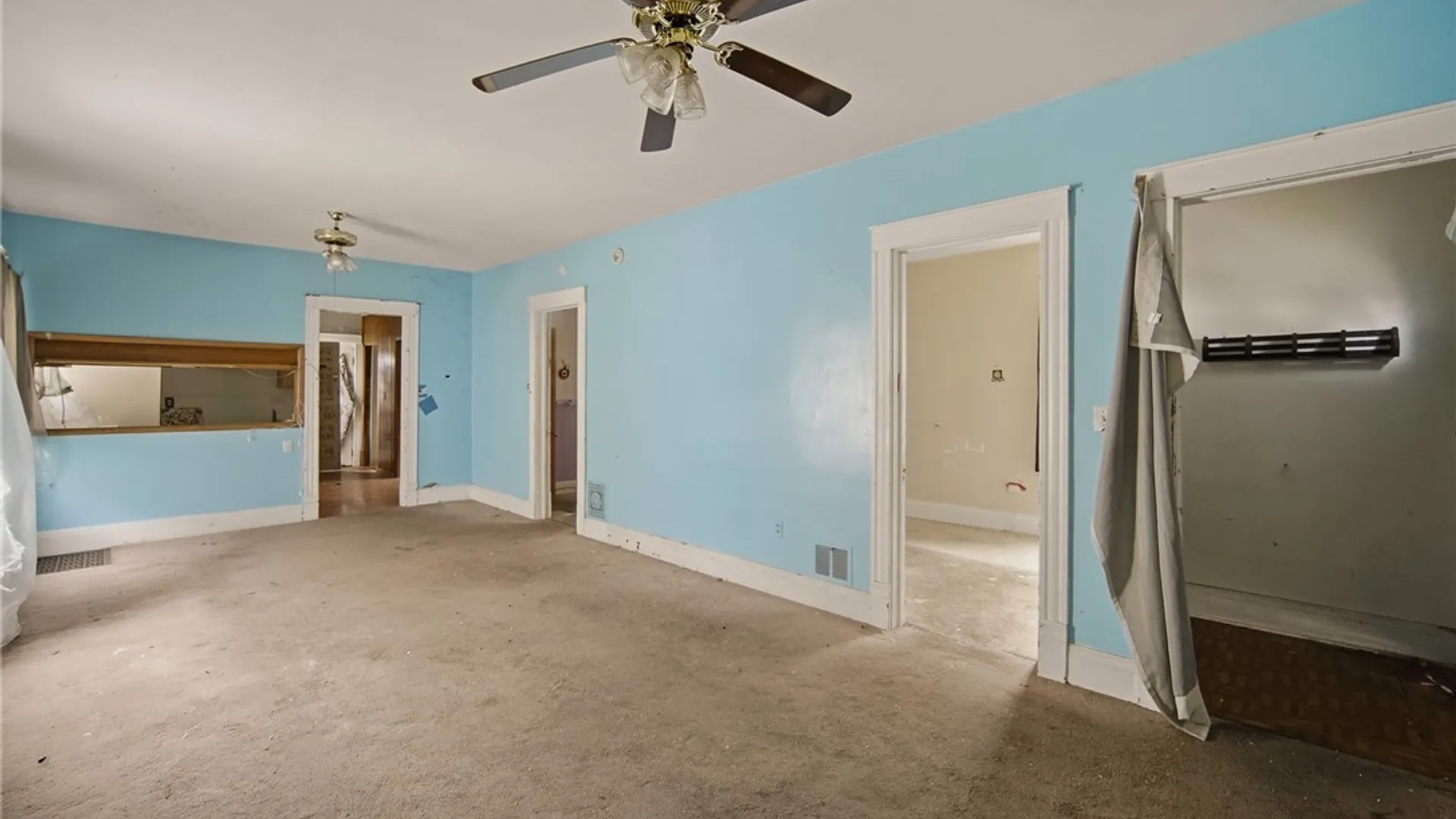 Property at 111 Lawrence Street, Syracuse, NY 13208 3