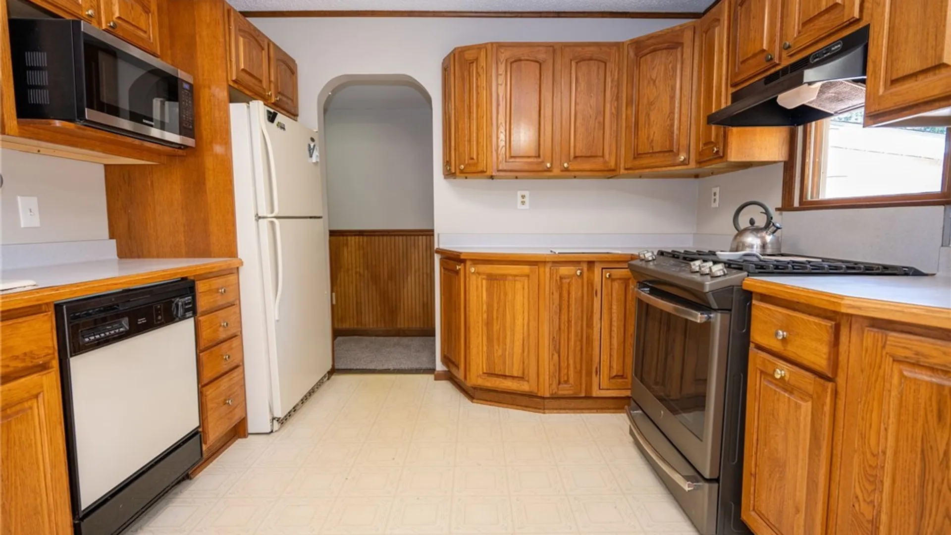 Property at 9395 Upton Road, Batavia, NY 14020 14