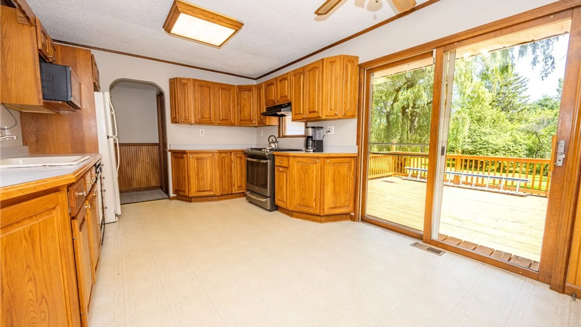 Property at 9395 Upton Road, Batavia, NY 14020 13