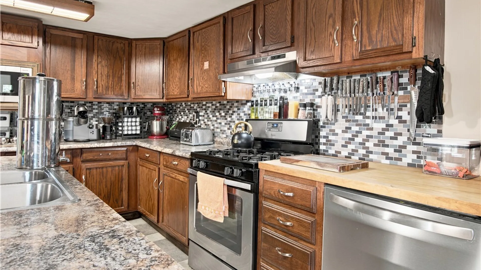Property at 8 Scharoun Drive, Richland, NY 13142 6