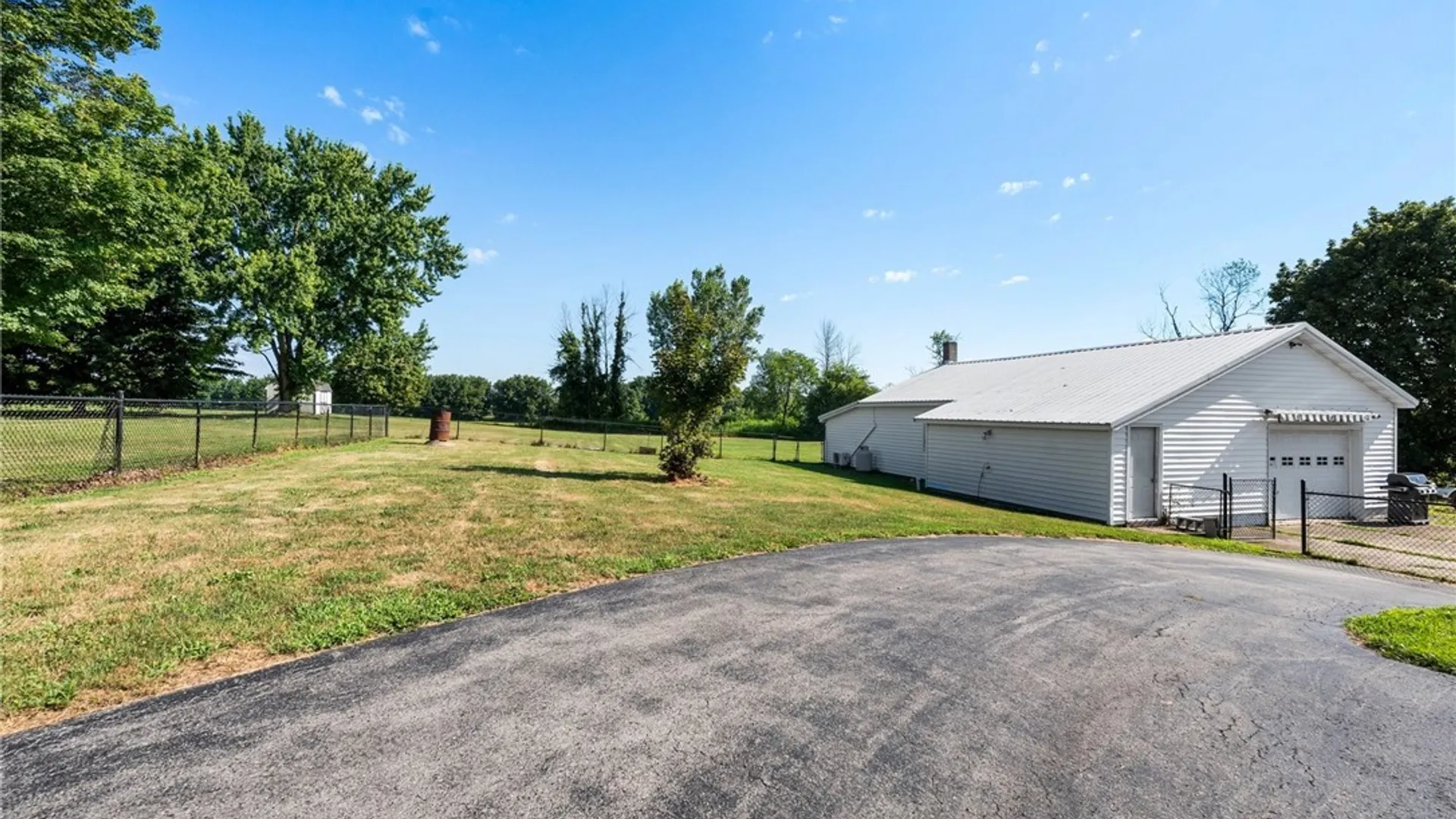 Property at 709 State Route 176, Granby, NY 13069 34