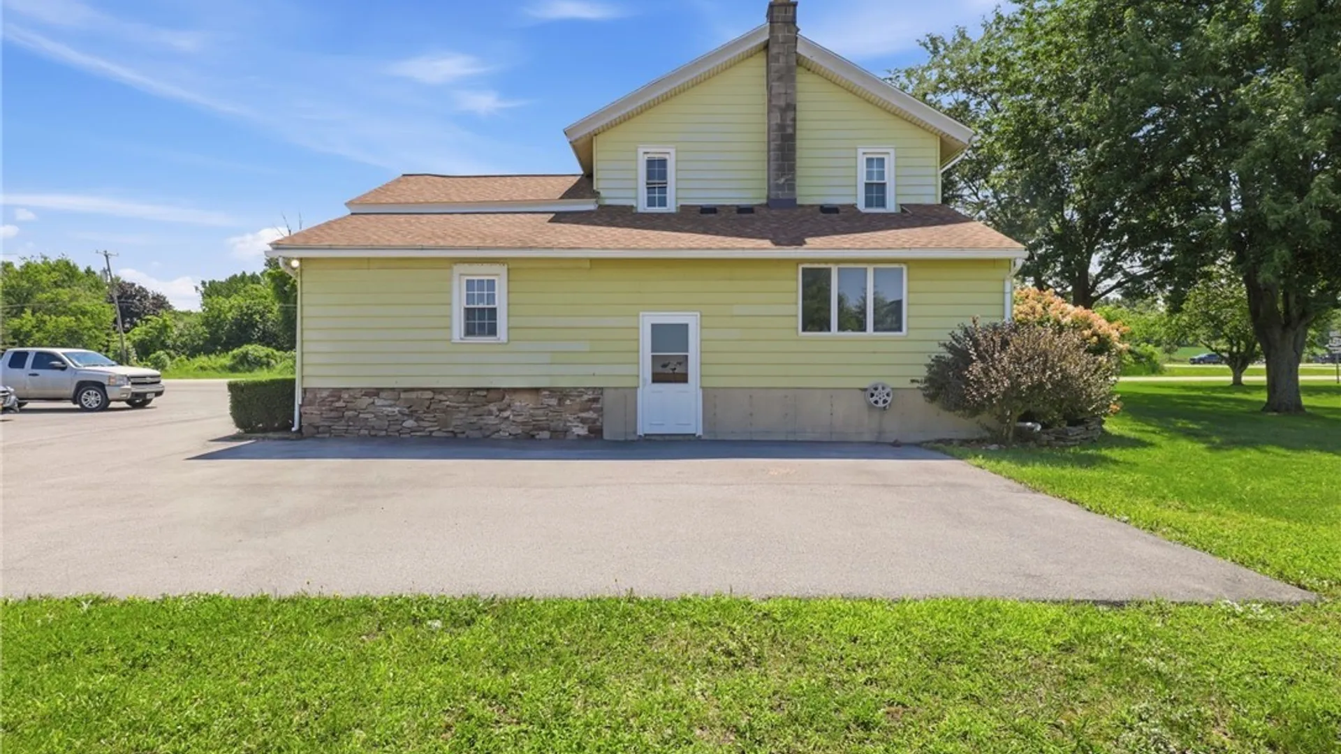 Property at 3779 Lower Mountain Road, Cambria, NY 14132 5