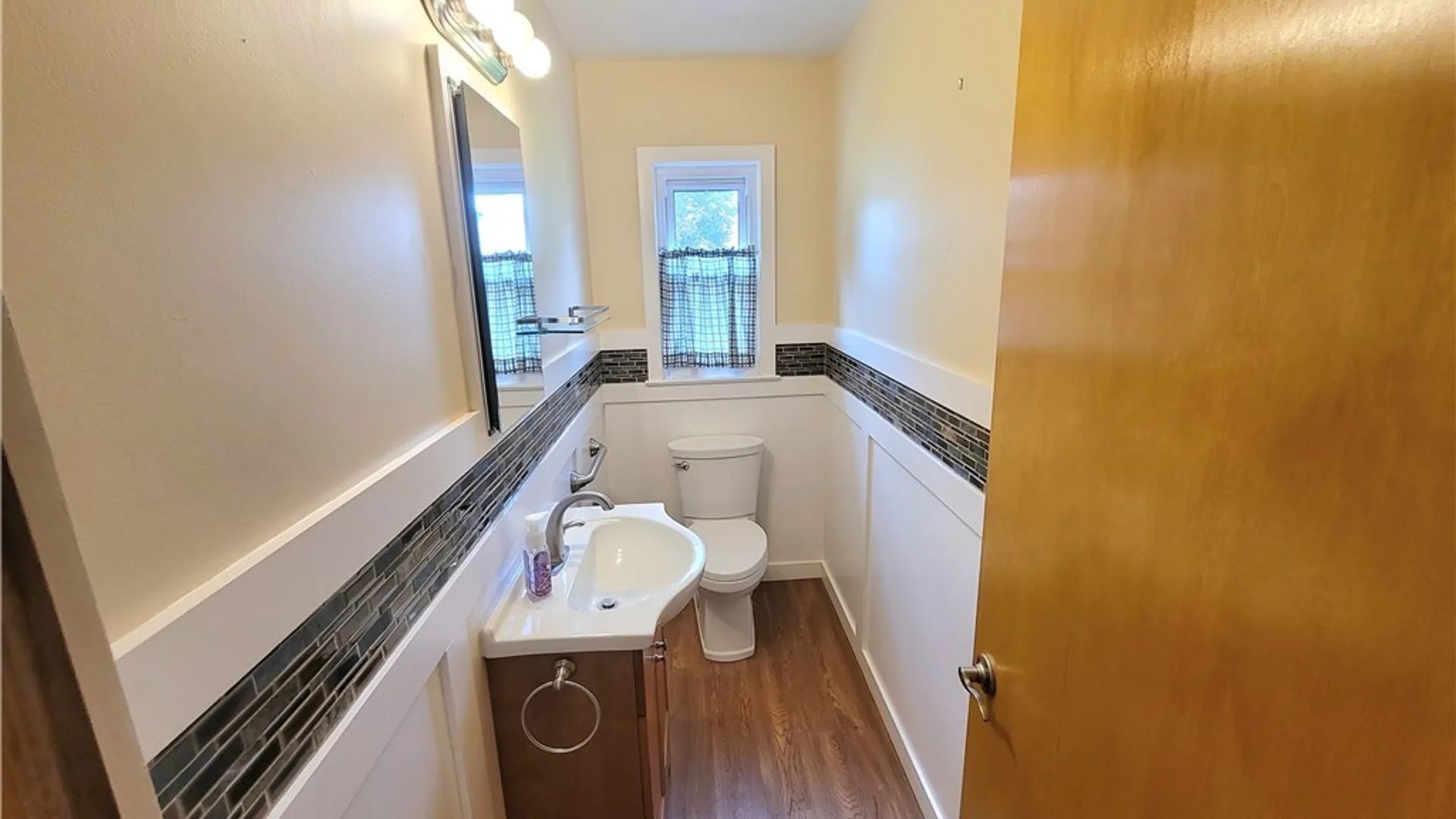 Property at 466 Front Street, Jamestown, NY 14701 15