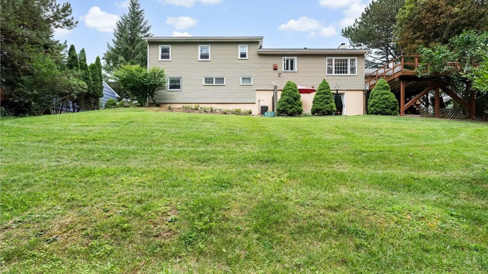 Property at 302 Erregger Road, DeWitt, NY 13224 40
