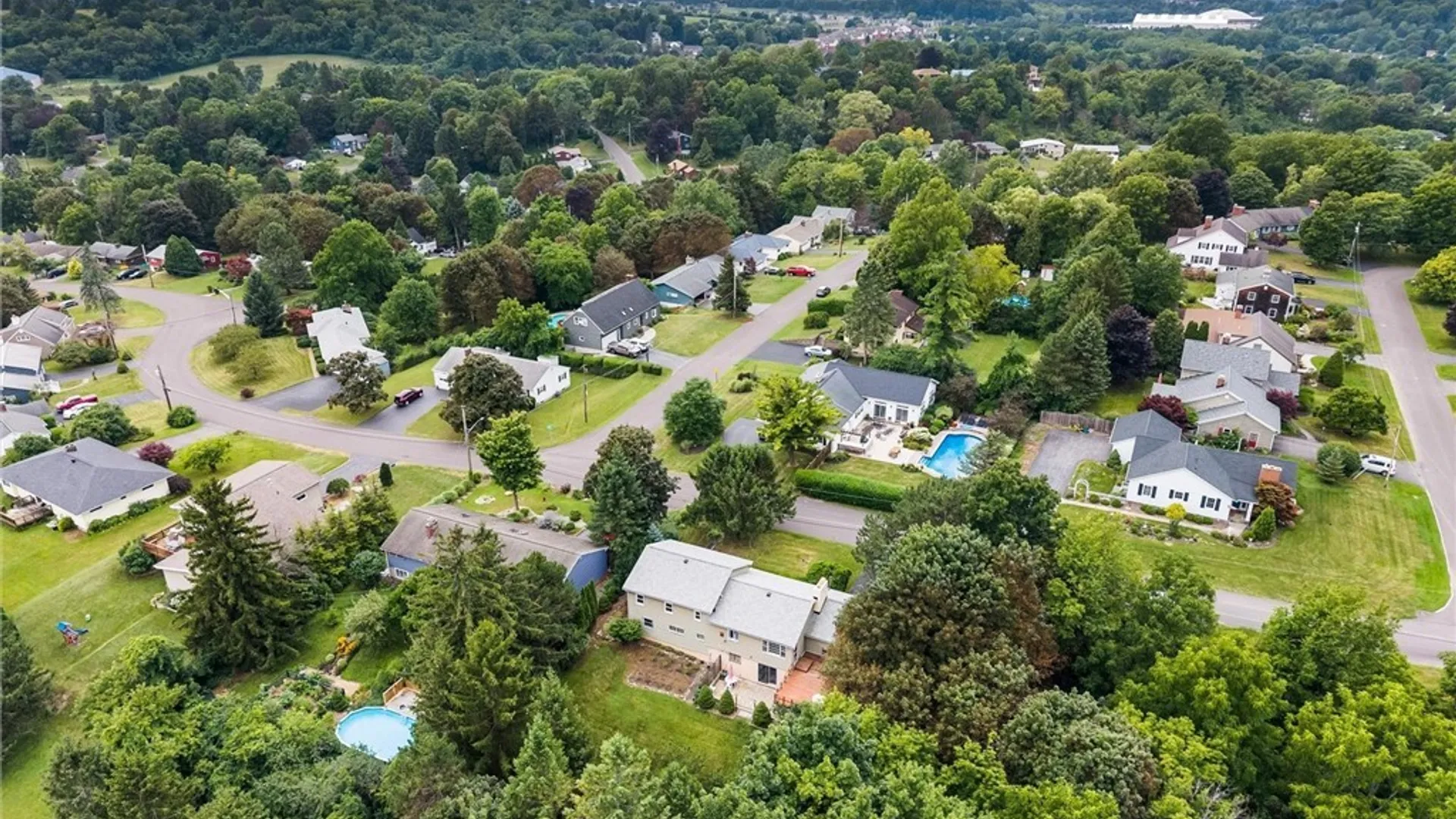 Property at 302 Erregger Road, DeWitt, NY 13224 45