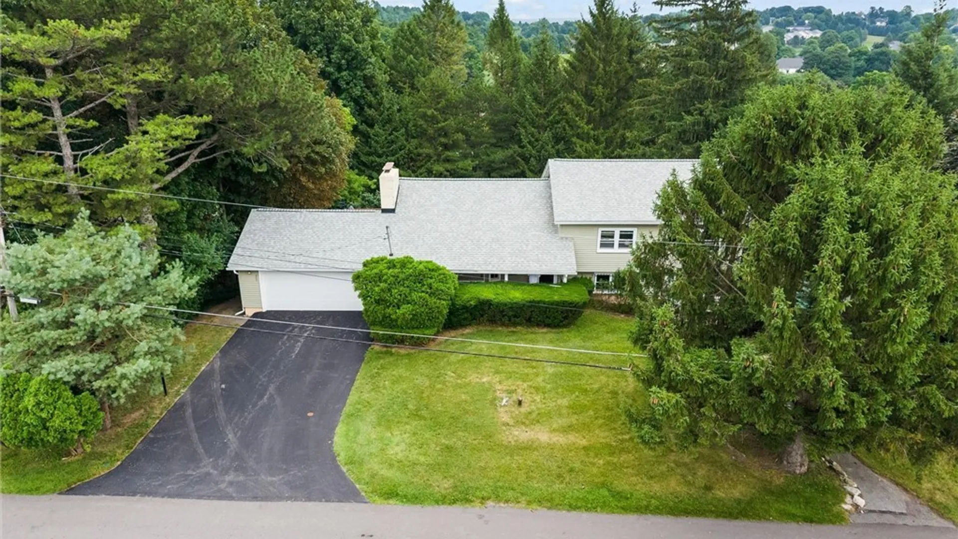 Property at 302 Erregger Road, DeWitt, NY 13224 7