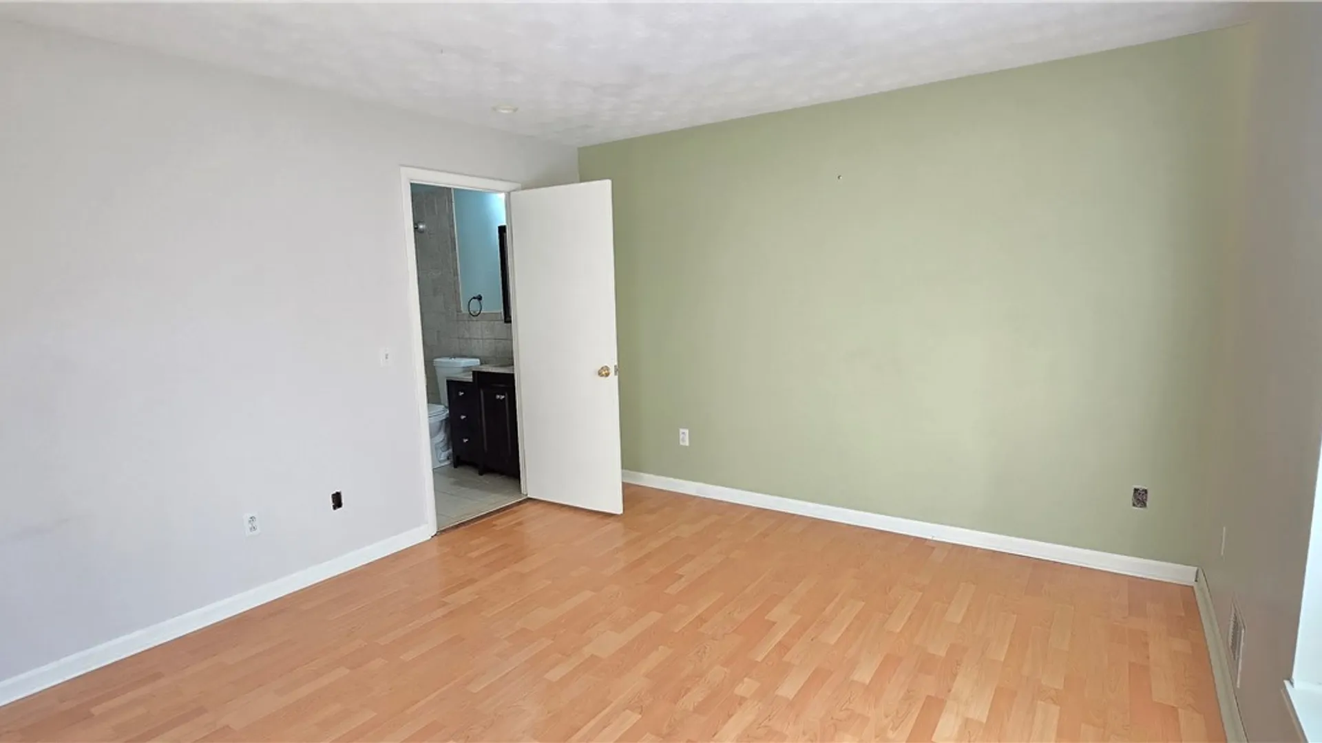 Property at 145 Windsorshire Drive, Ogden, NY 14624 14