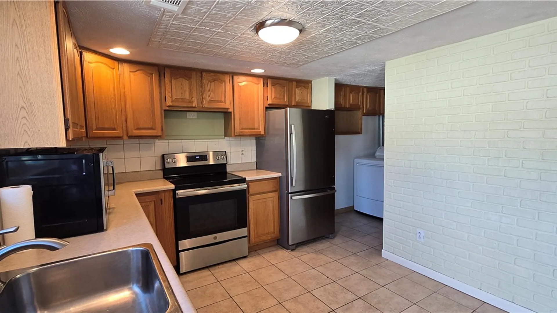 Property at 145 Windsorshire Drive, Ogden, NY 14624 8