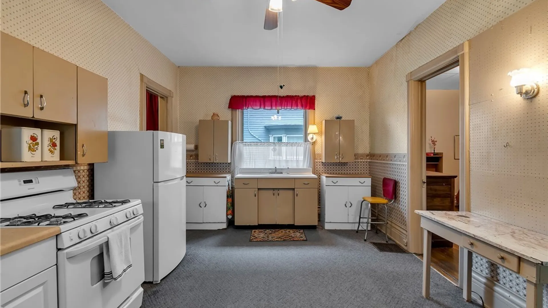 Property at 524 Norwood Avenue, Buffalo, NY 14222 10