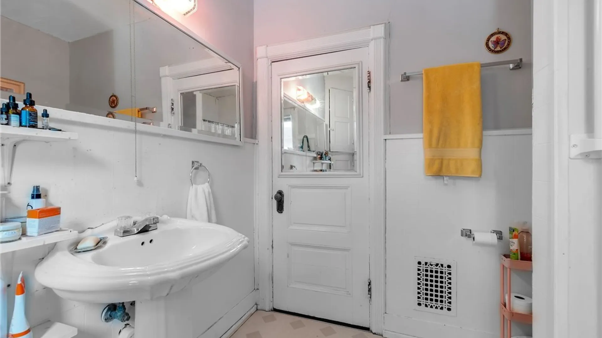 Property at 524 Norwood Avenue, Buffalo, NY 14222 36