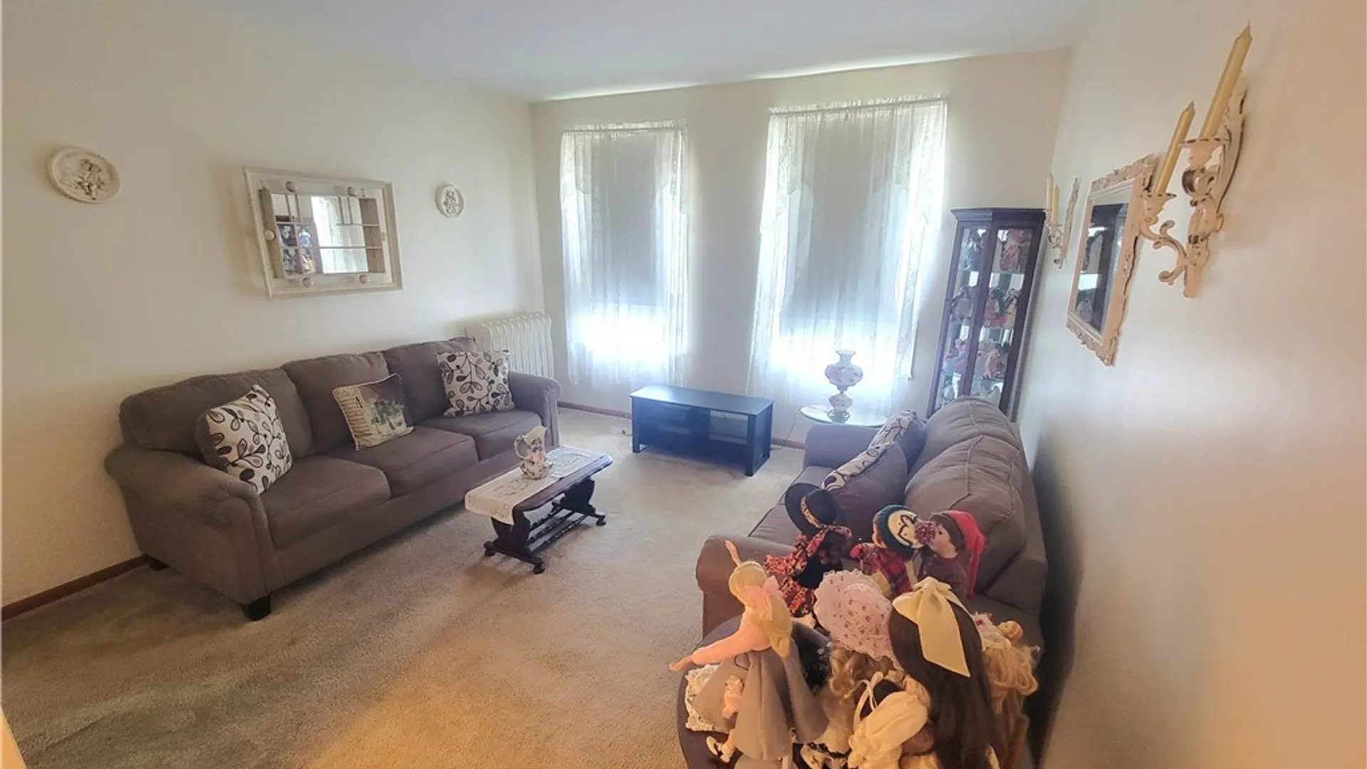 Property at 606 E Division Street, Syracuse, NY 13208 8
