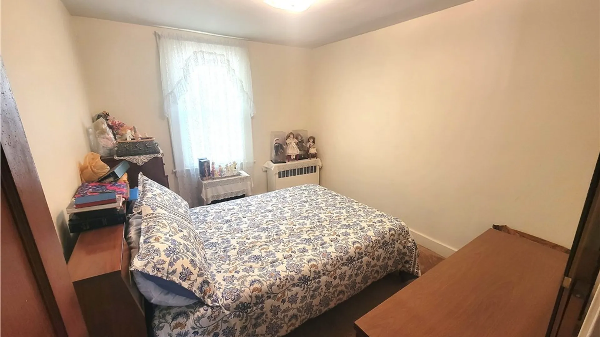 Property at 606 E Division Street, Syracuse, NY 13208 10