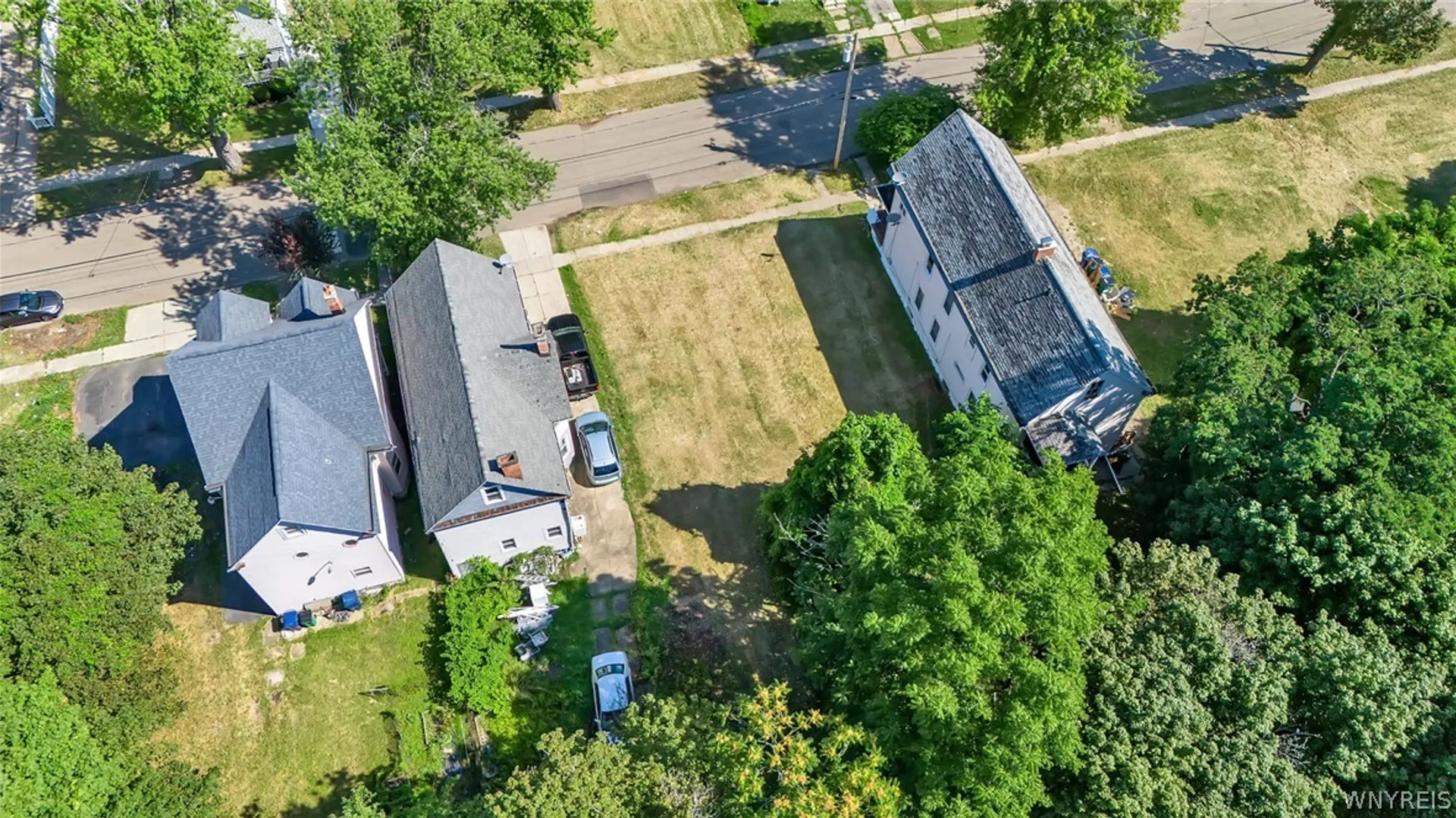 Property at 53 Edna Place, Buffalo, NY 14209 9