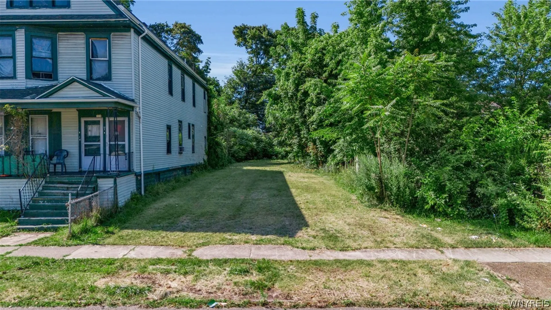 Property at 109 Edna Place, Buffalo, NY 14209 6