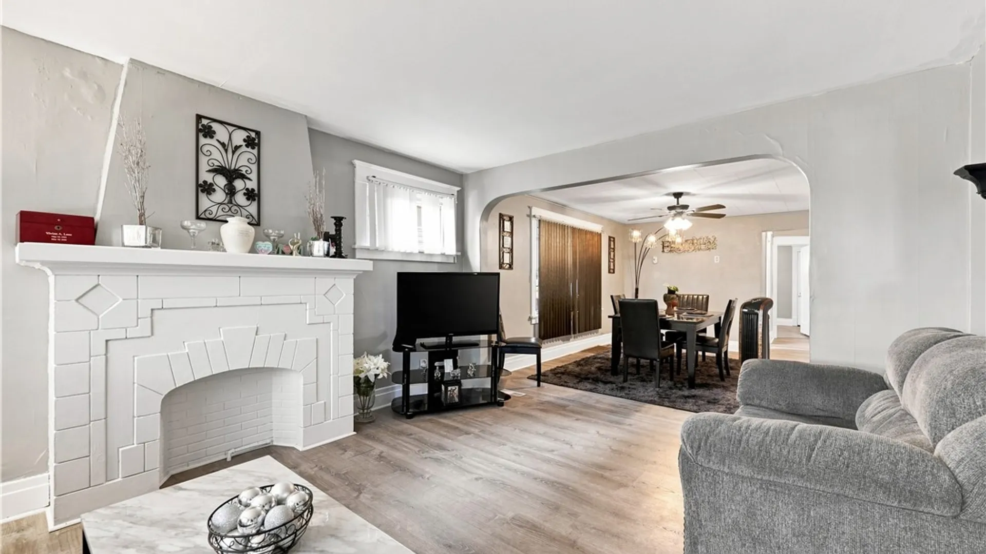 Property at 341 Davidson Avenue, Buffalo, NY 14215 4