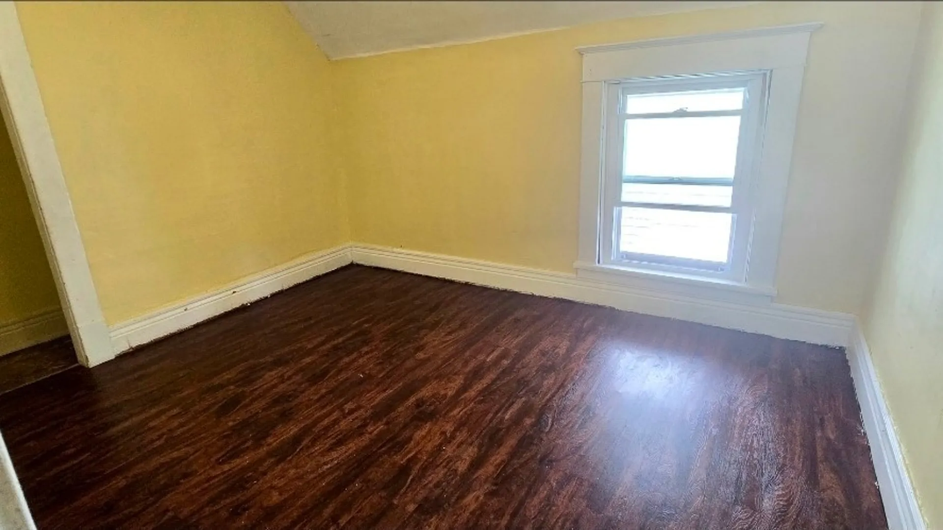 Property at 31 Roma Avenue, Buffalo, NY 14215 11