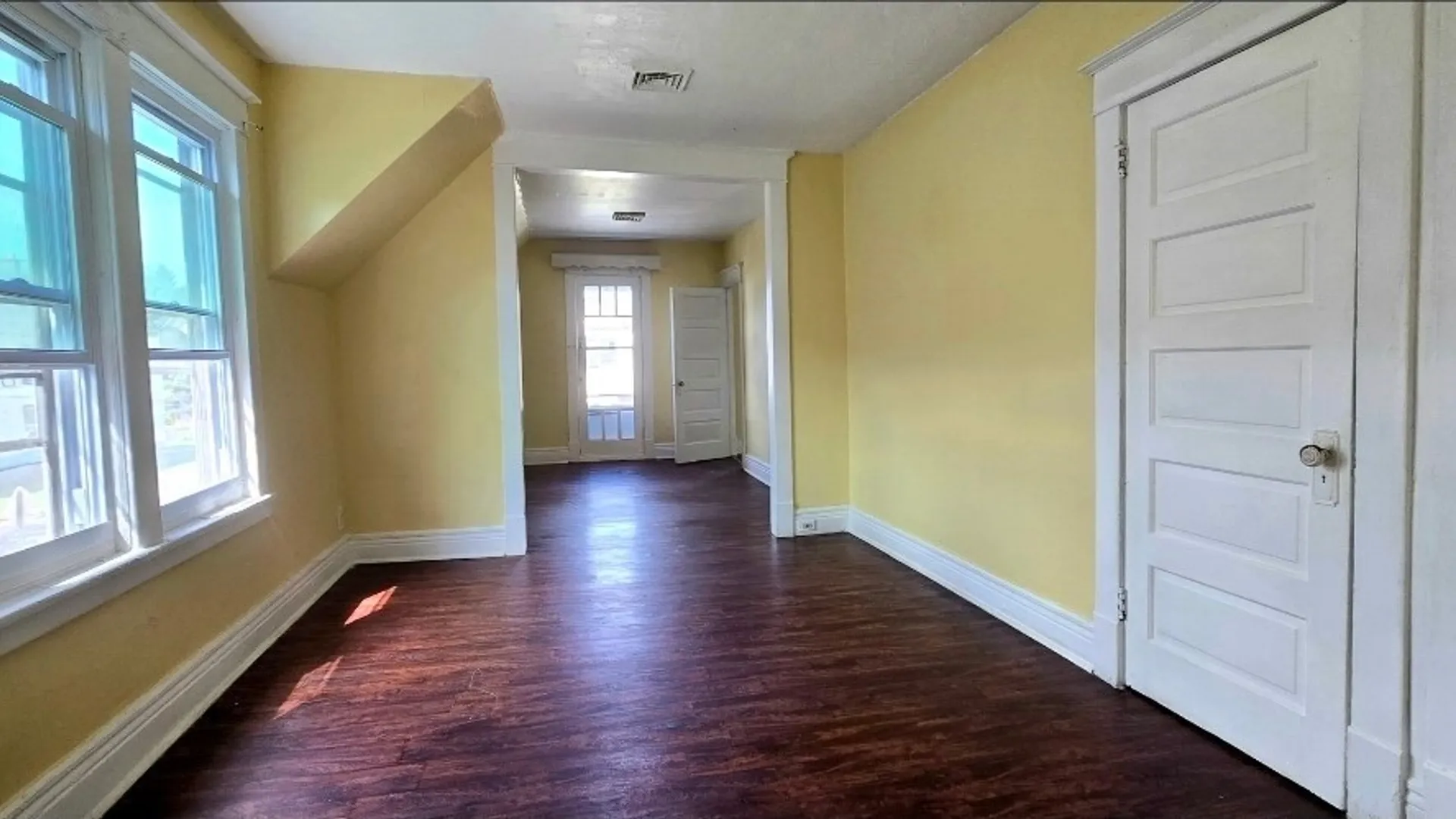 Property at 31 Roma Avenue, Buffalo, NY 14215 13