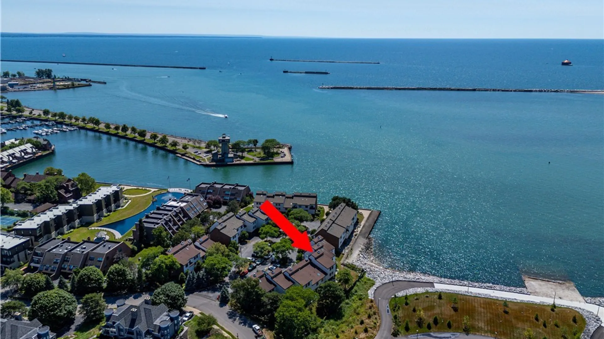 Property at 15 Harbour Pointe, Buffalo, NY 14202 47