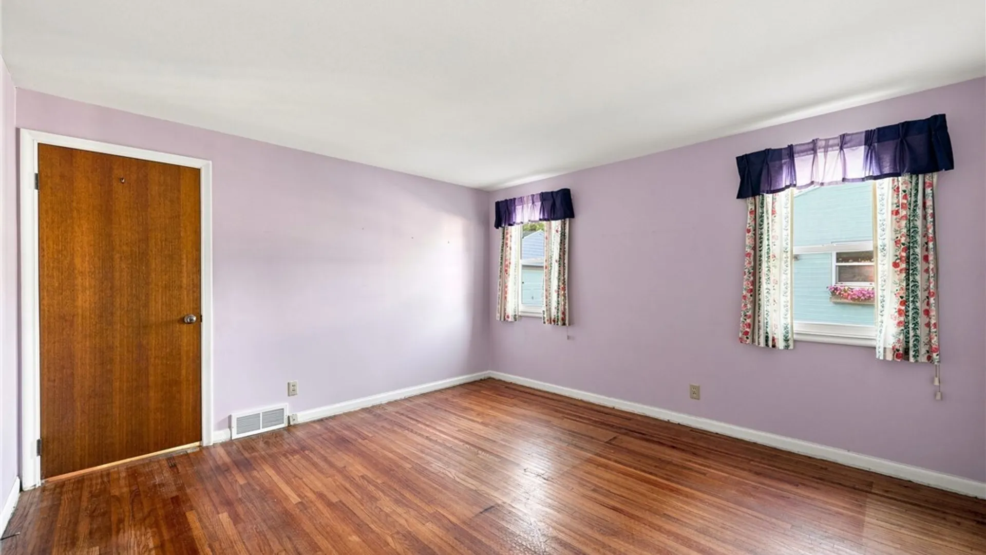 Property at 182 Bennington Road, Amherst, NY 14226 18