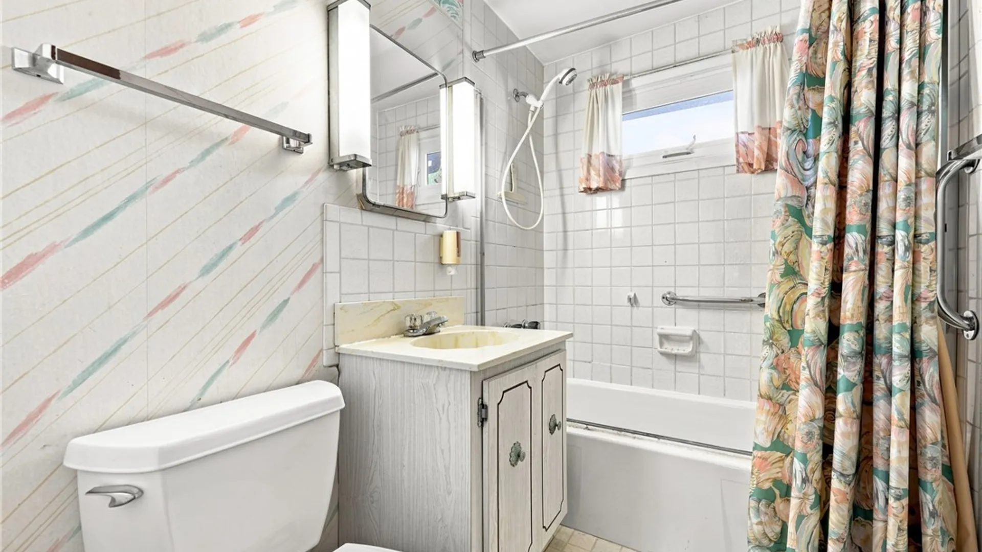 Property at 182 Bennington Road, Amherst, NY 14226 24