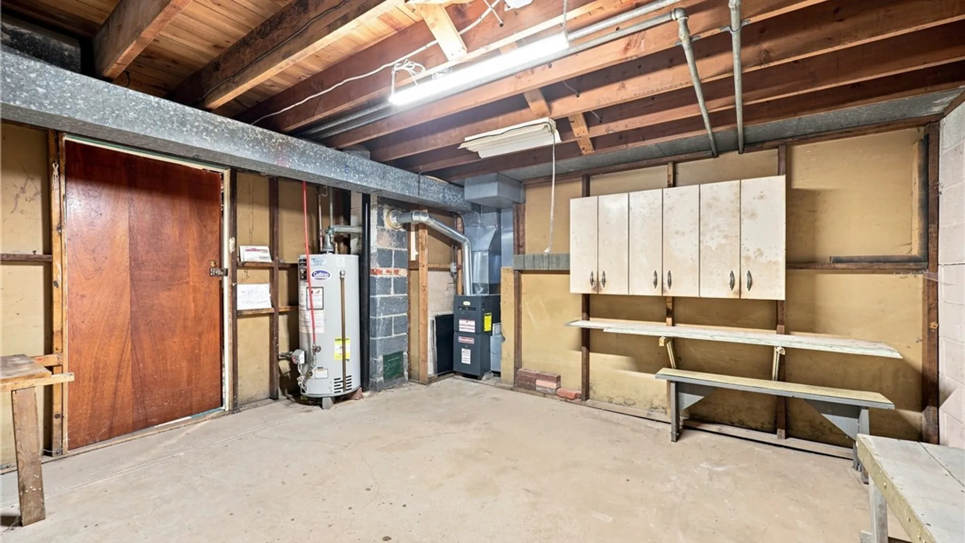 Property at 182 Bennington Road, Amherst, NY 14226 32