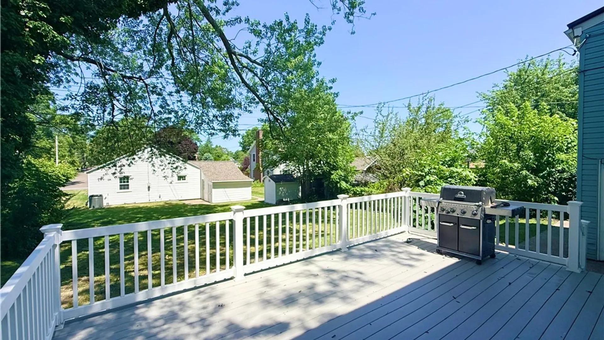 Property at 16 Taft Place, Dunkirk, NY 14048 4