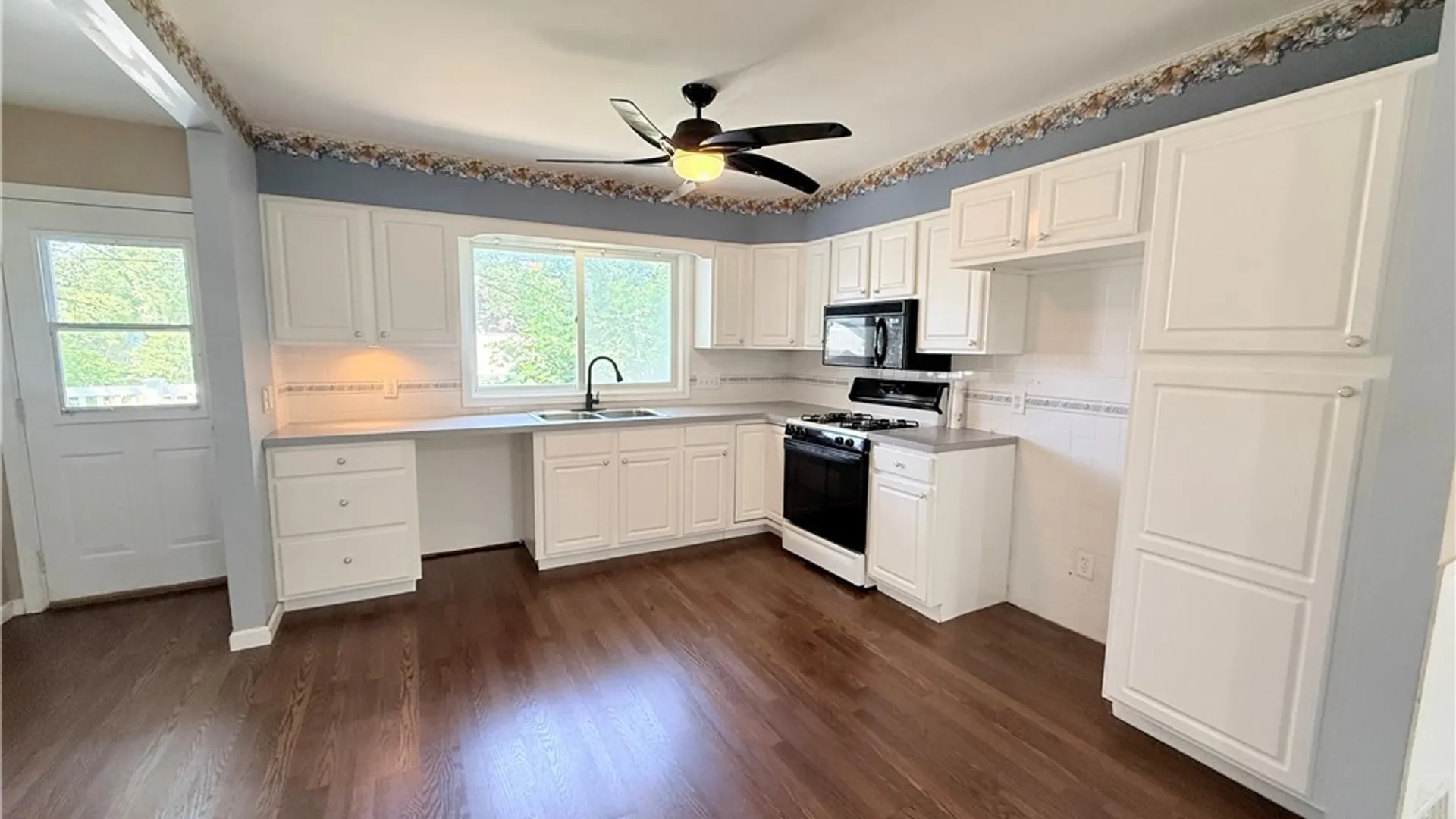 Property at 16 Taft Place, Dunkirk, NY 14048 8