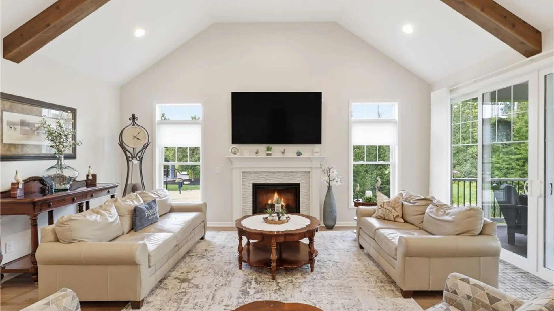 Property at 35 Greenpoint Trail, Pittsford, NY 14534 6