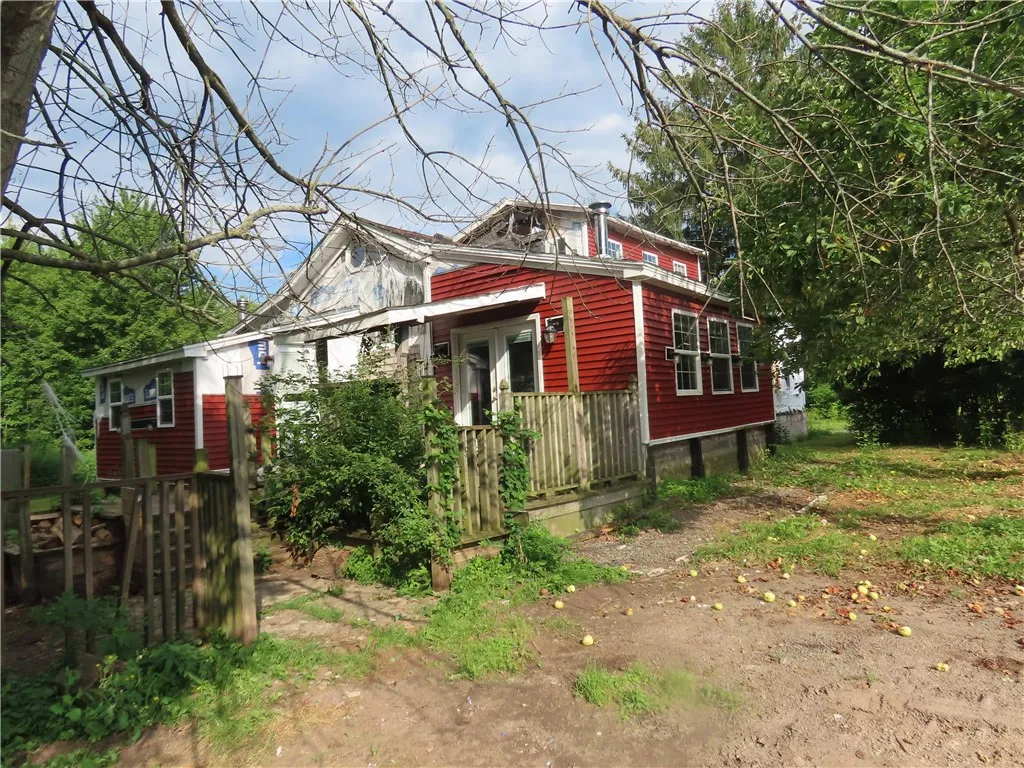 Property at 3443 Lovers Lane, Rose, NY 14433