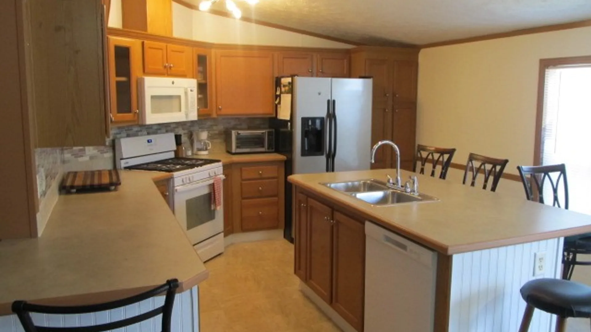 Property at 185 Spring Run, Manchester, NY 14432 6