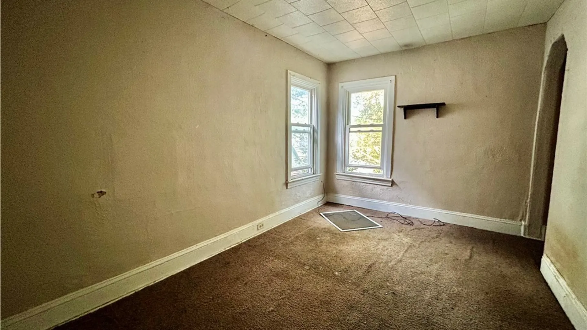 Property at 49 Barry Place, Buffalo, NY 14213 11