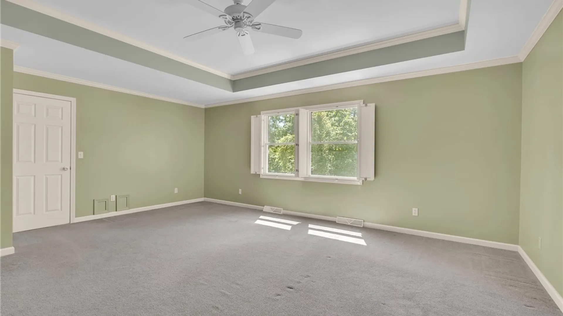 Property at 1620 Old Manor Drive, Evans, NY 14047 22