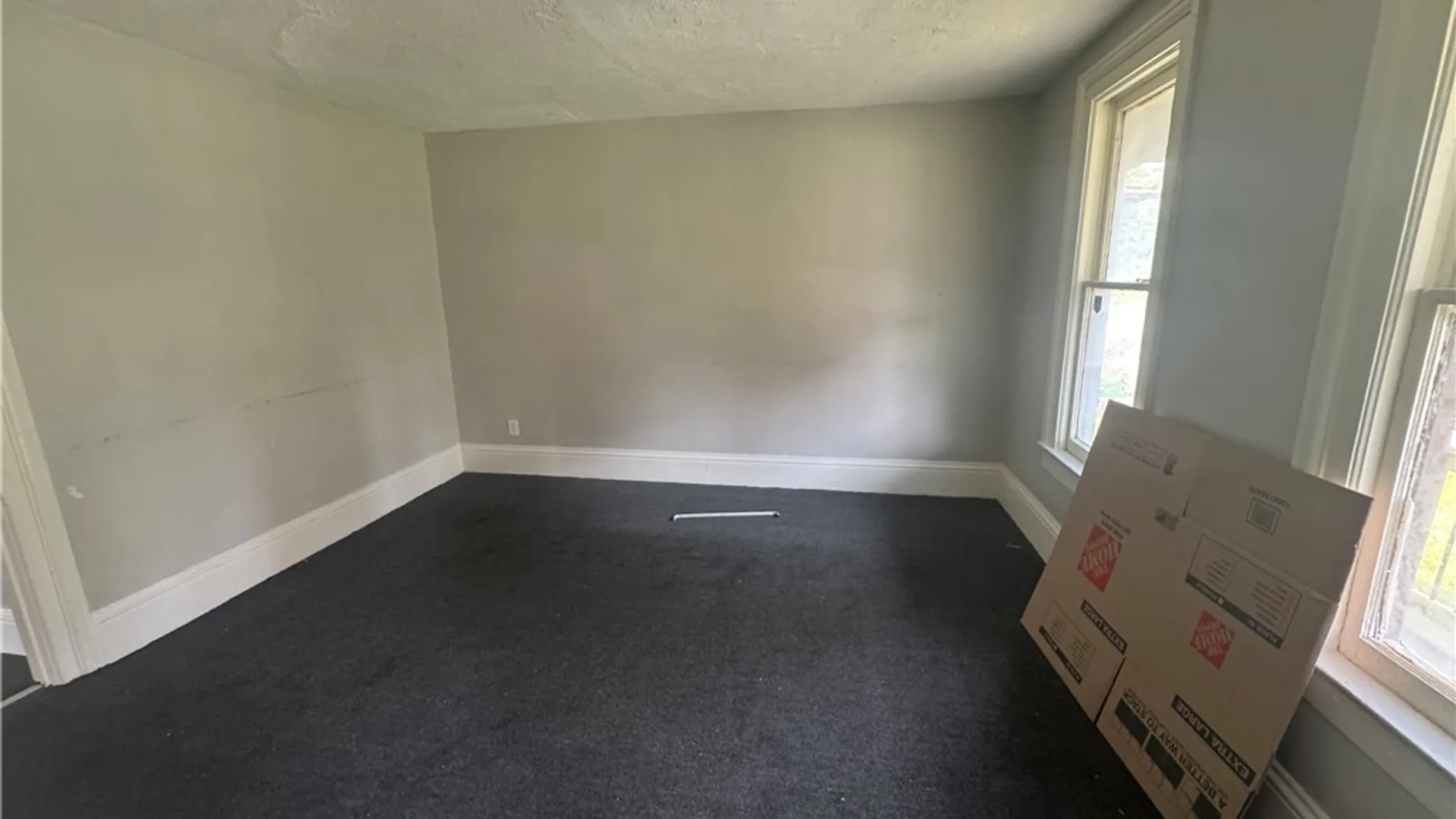 Property at 1113 South Avenue, Niagara Falls, NY 14305 6