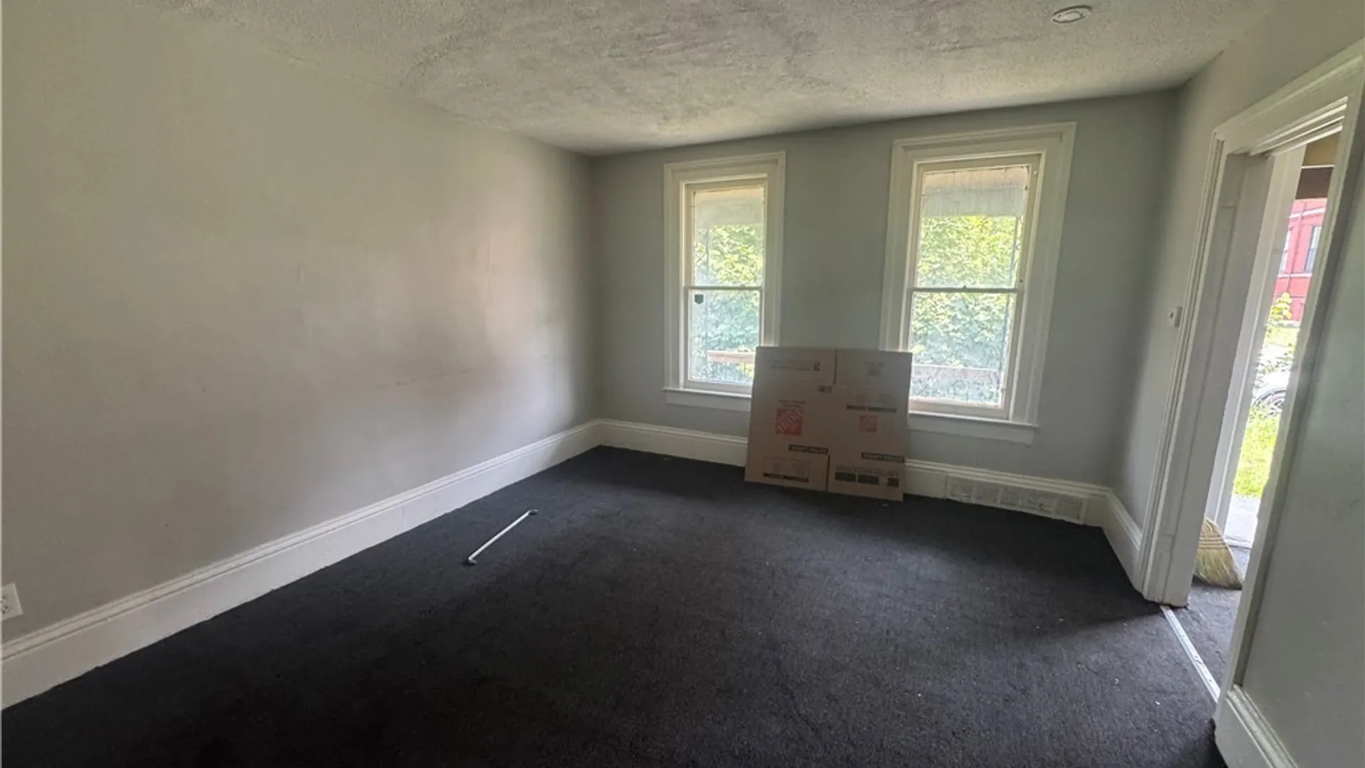 Property at 1113 South Avenue, Niagara Falls, NY 14305 7