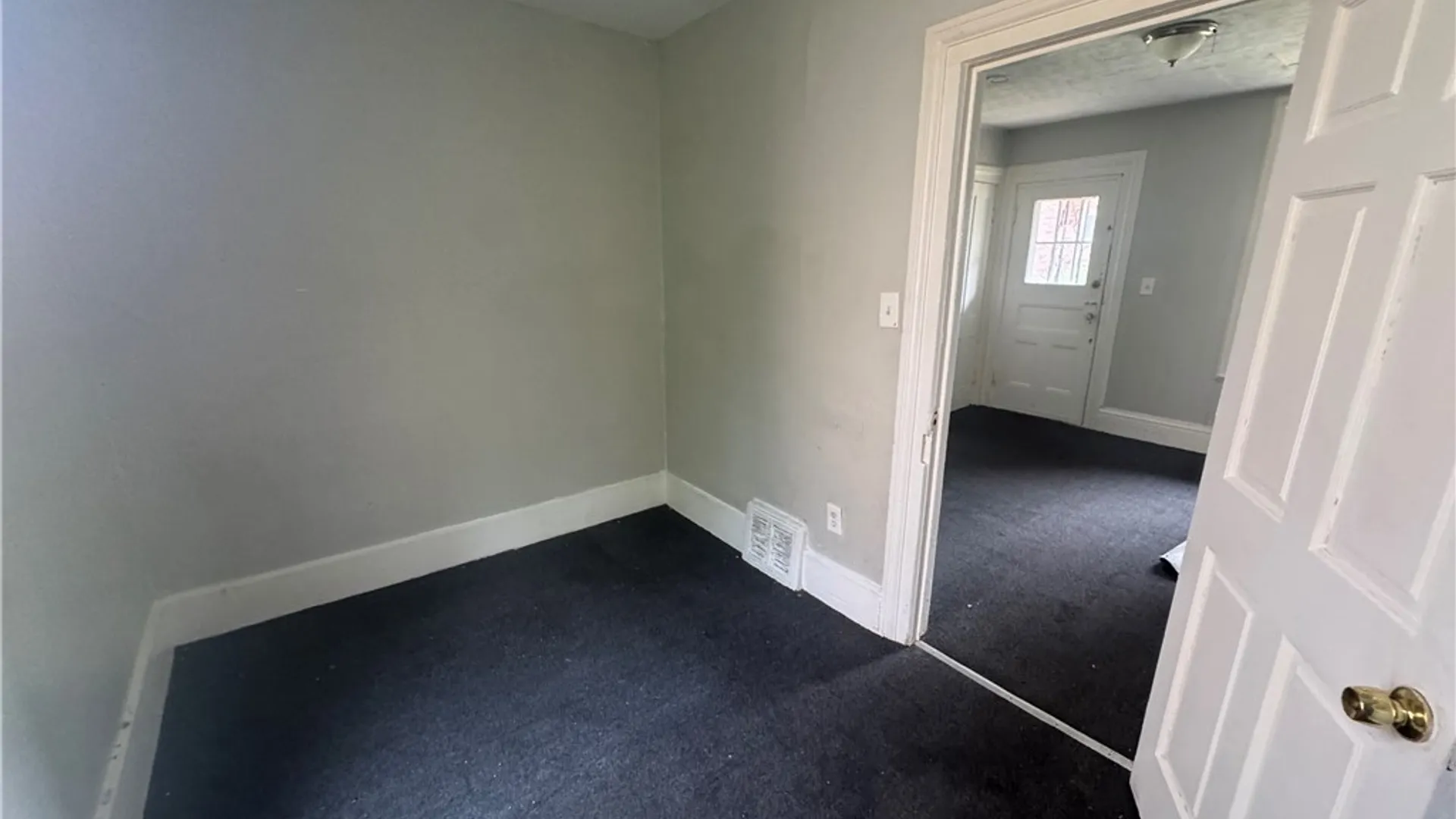 Property at 1113 South Avenue, Niagara Falls, NY 14305 11