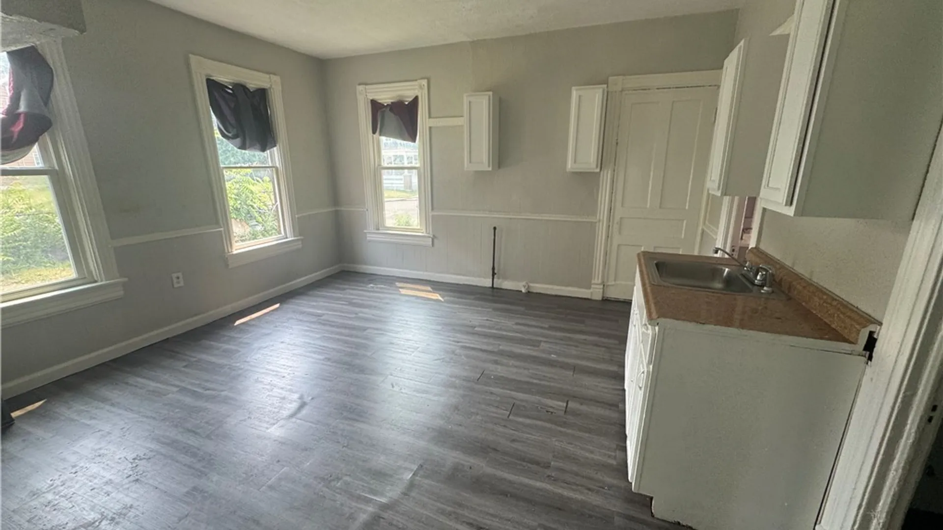 Property at 1113 South Avenue, Niagara Falls, NY 14305 13