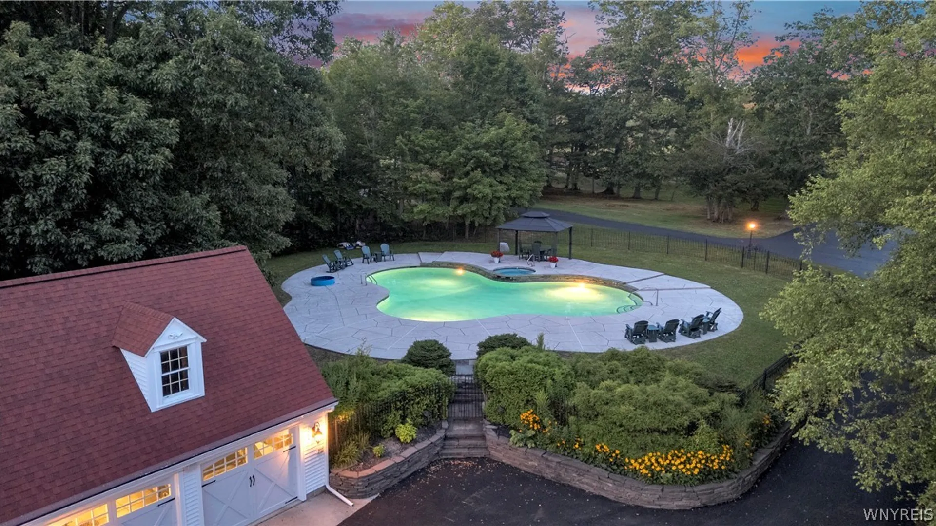 Property at 1304 Sweet Road, Aurora, NY 14052 4