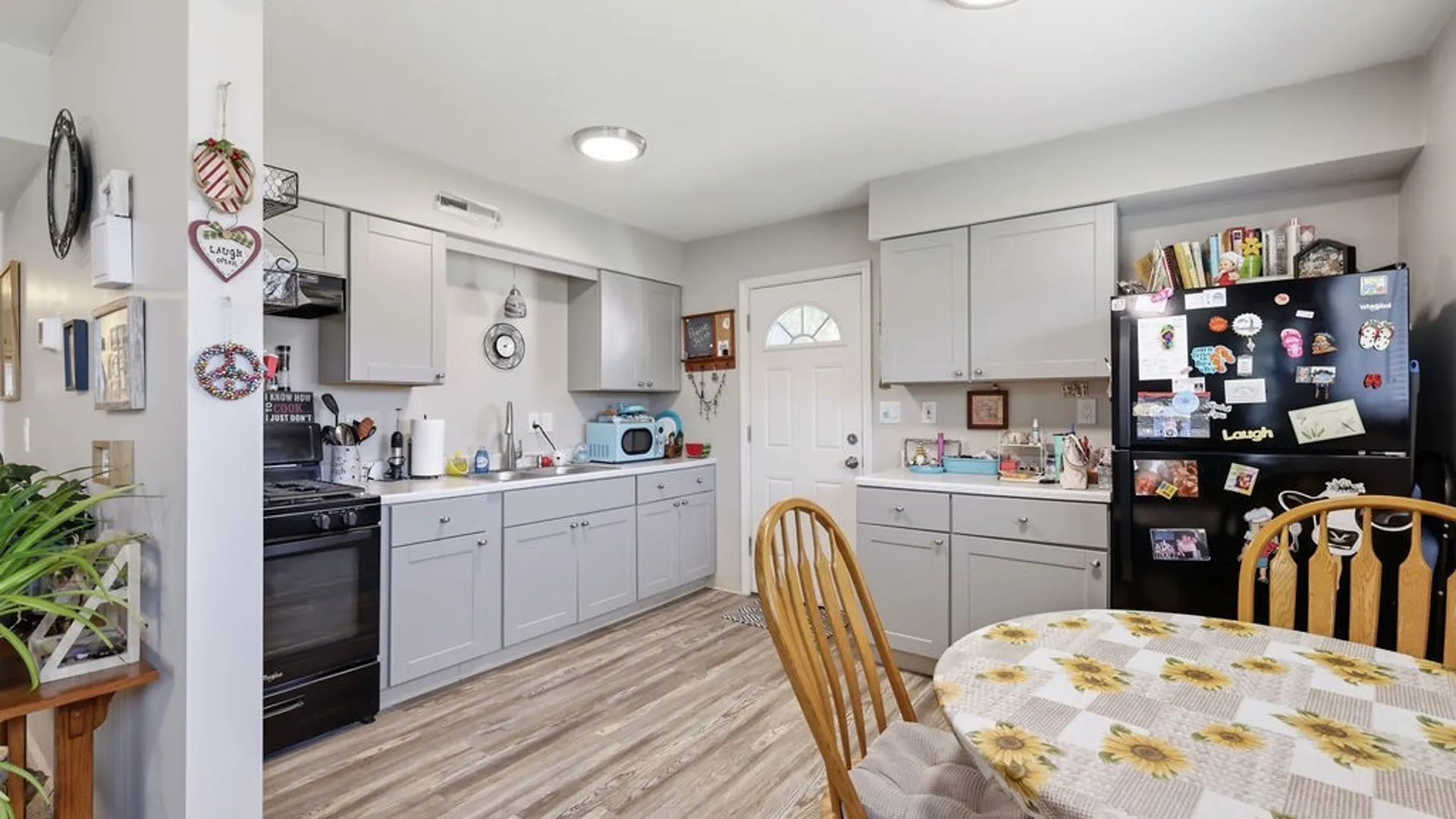 Property at 7925 Galileo Circle, Cicero, NY 13030 16