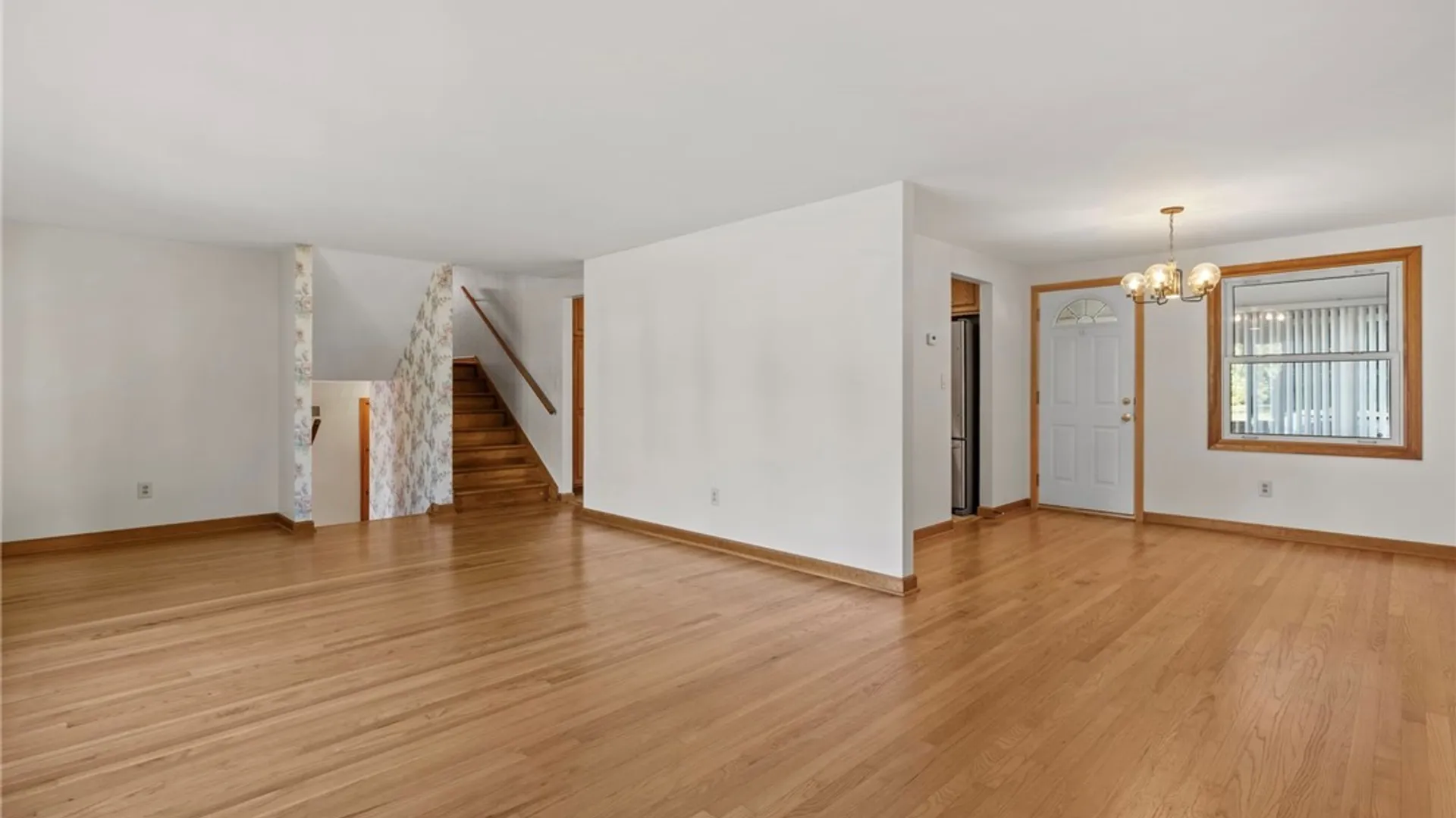 Property at 203 Oakridge Drive, Camillus, NY 13031 6