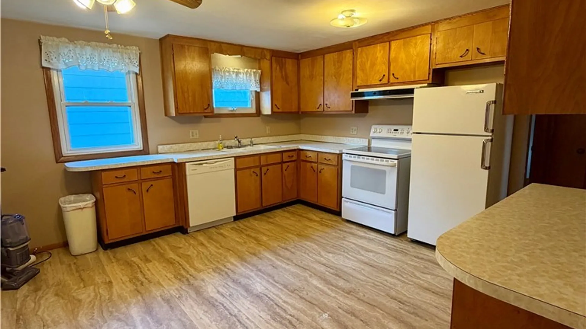 Property at 250 Martin Street, Syracuse, NY 13208 4
