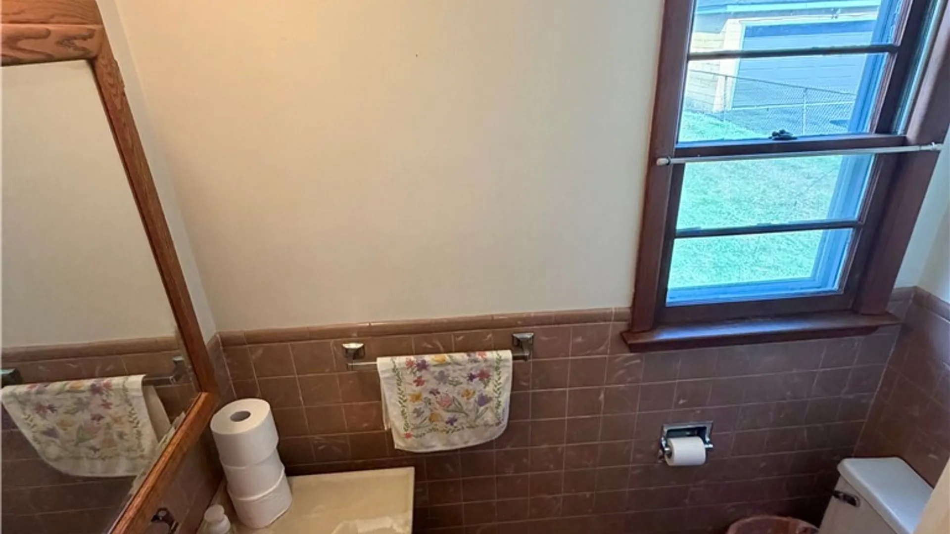 Property at 250 Martin Street, Syracuse, NY 13208 10