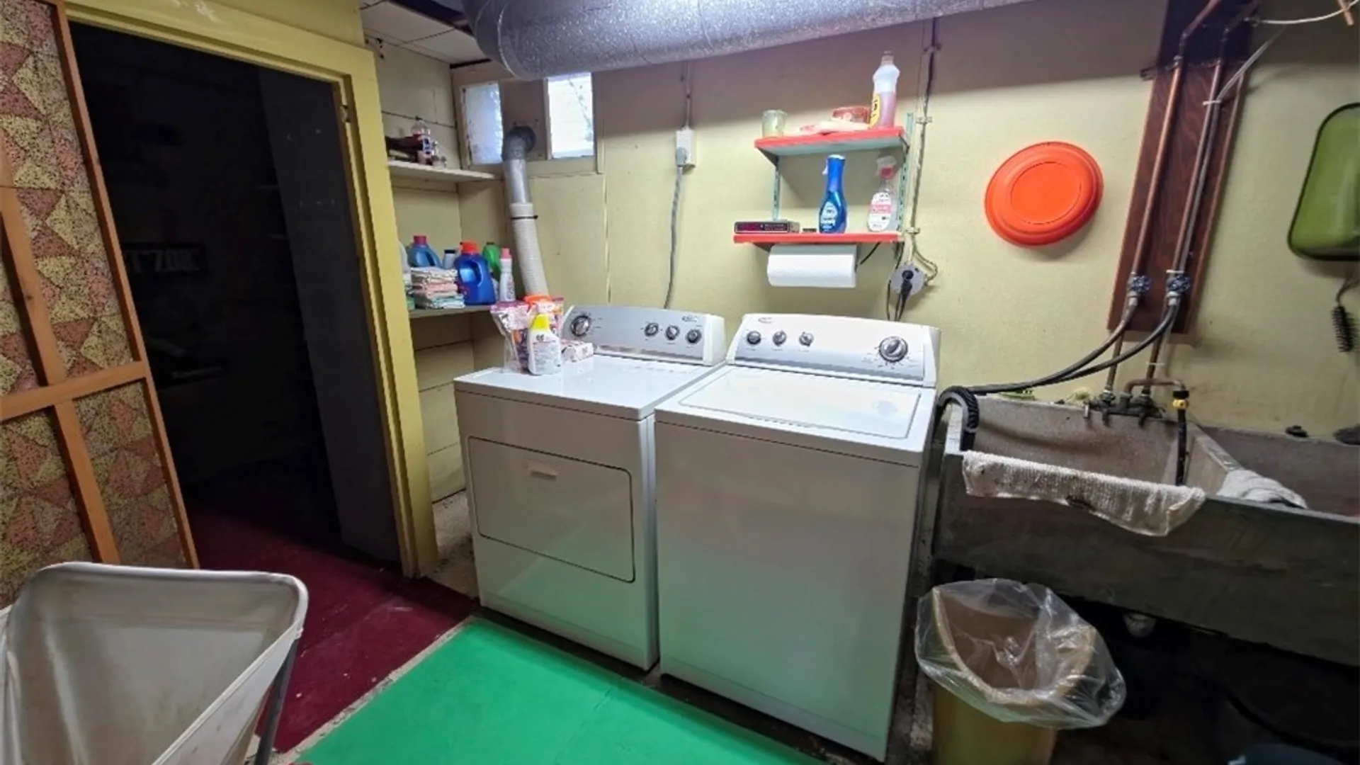 Property at 660 W Washington Avenue, Elmira City, NY 14901 27