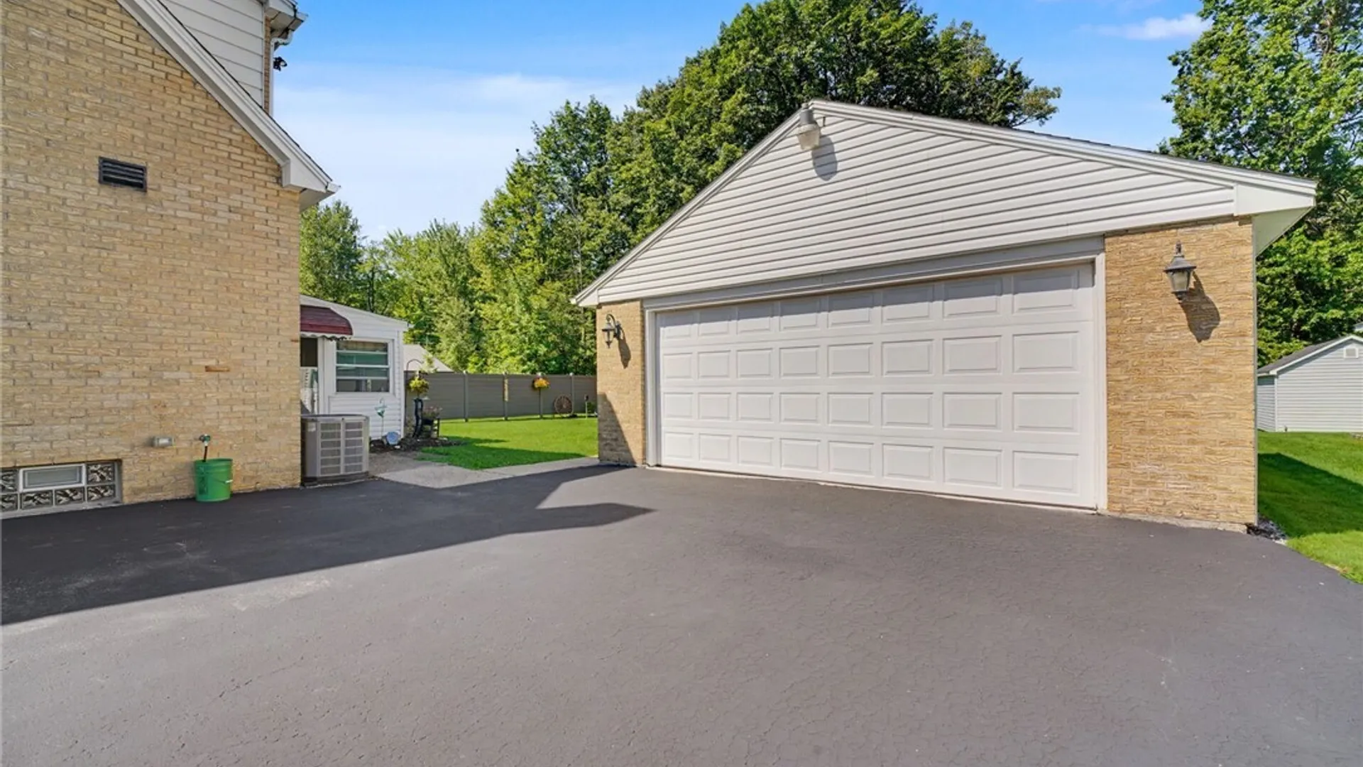 Property at 100 Wayne Avenue, Amherst, NY 14228 5