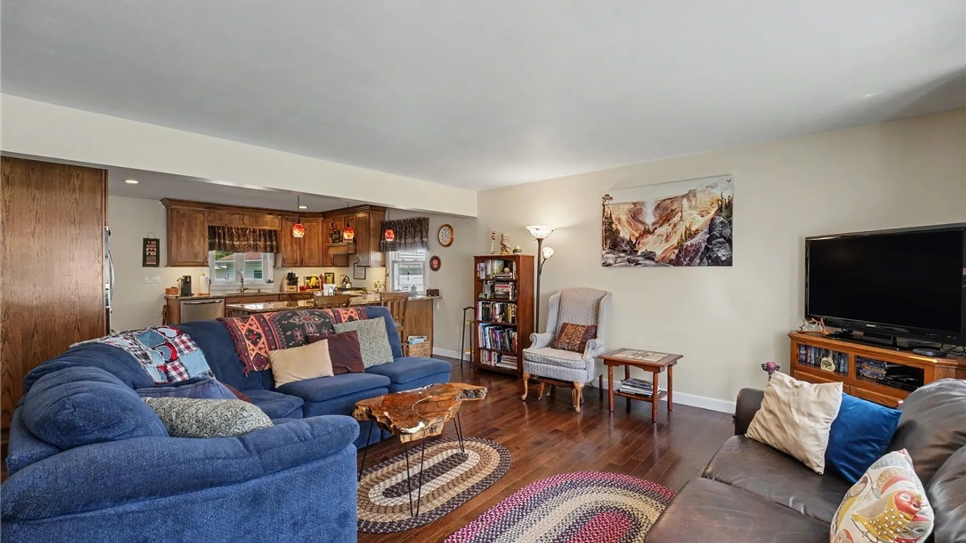 Property at 100 Wayne Avenue, Amherst, NY 14228 11